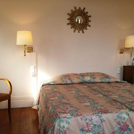 Au Château Des Thermes Saint-Amand-les-Eaux Zimmer foto